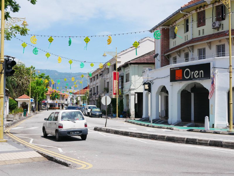 #traveling #MalaysiaDay 1 - 槟城（Penang）槟城是马来西亚的第三大城市，当地有很多华人，多讲普通话和闽南语