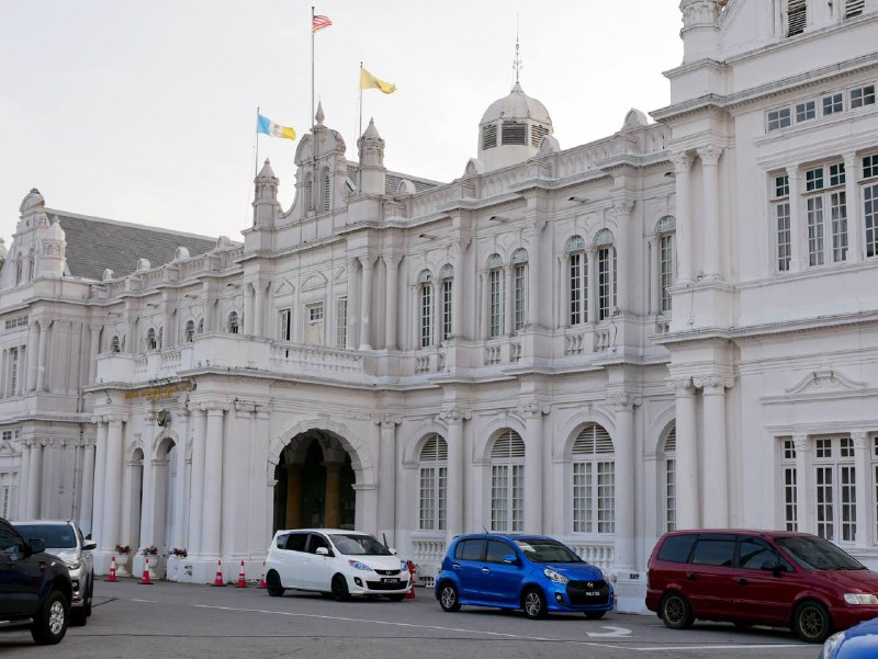 #traveling #MalaysiaDay 1 - 槟城（Penang）槟城是马来西亚的第三大城市，当地有很多华人，多讲普通话和闽南语