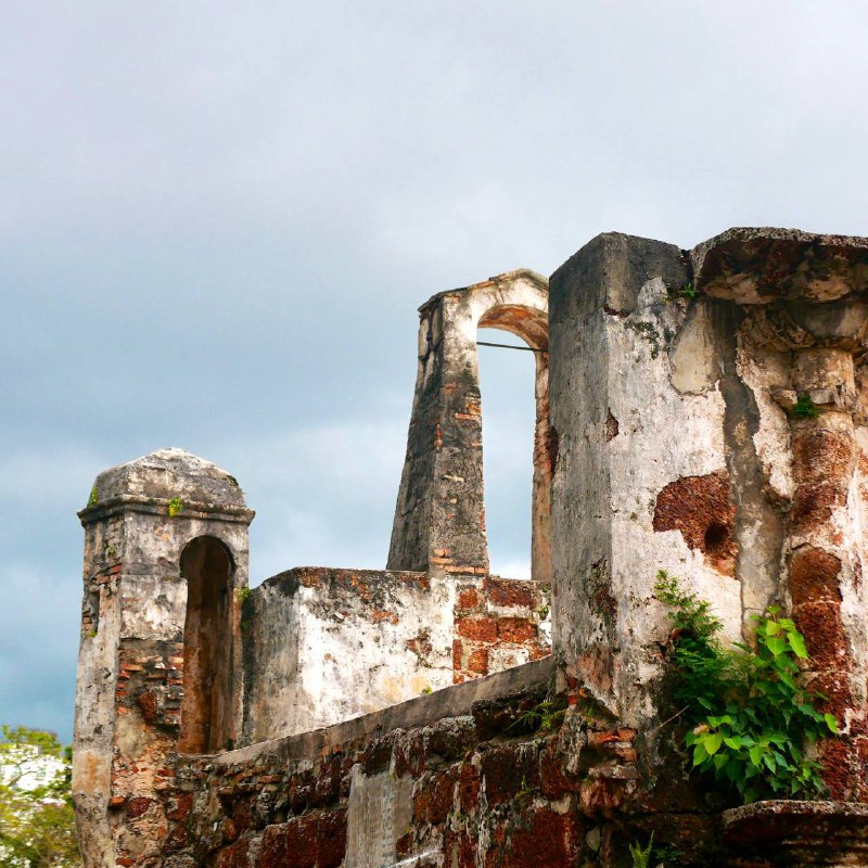 #traveling #MalaysiaDay 5 - 马六甲（Malacca）相传，荷兰人并不相信葡萄牙传教士圣方济死后肉身不败，所以将其尸体挖出斩断其右手，结果血流如注